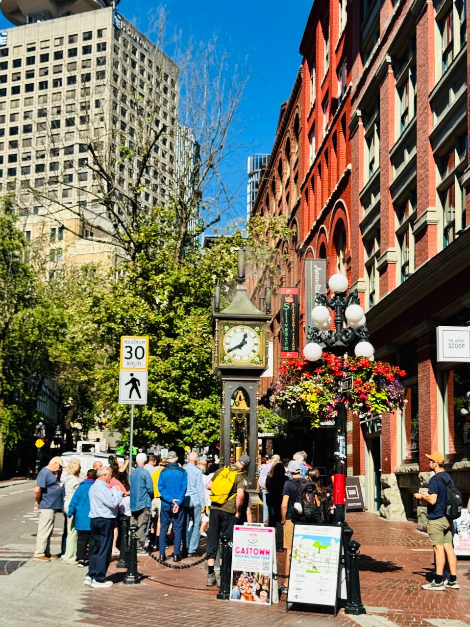 Unforgettable Vancouver Tour