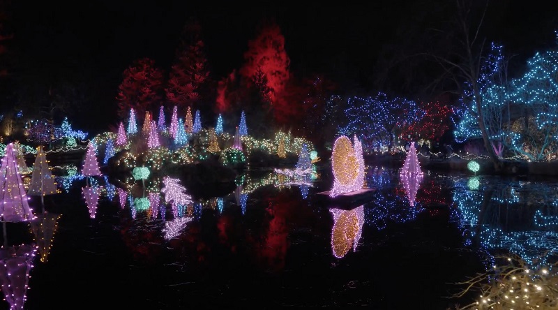 Best Cities in Canada for Christmas